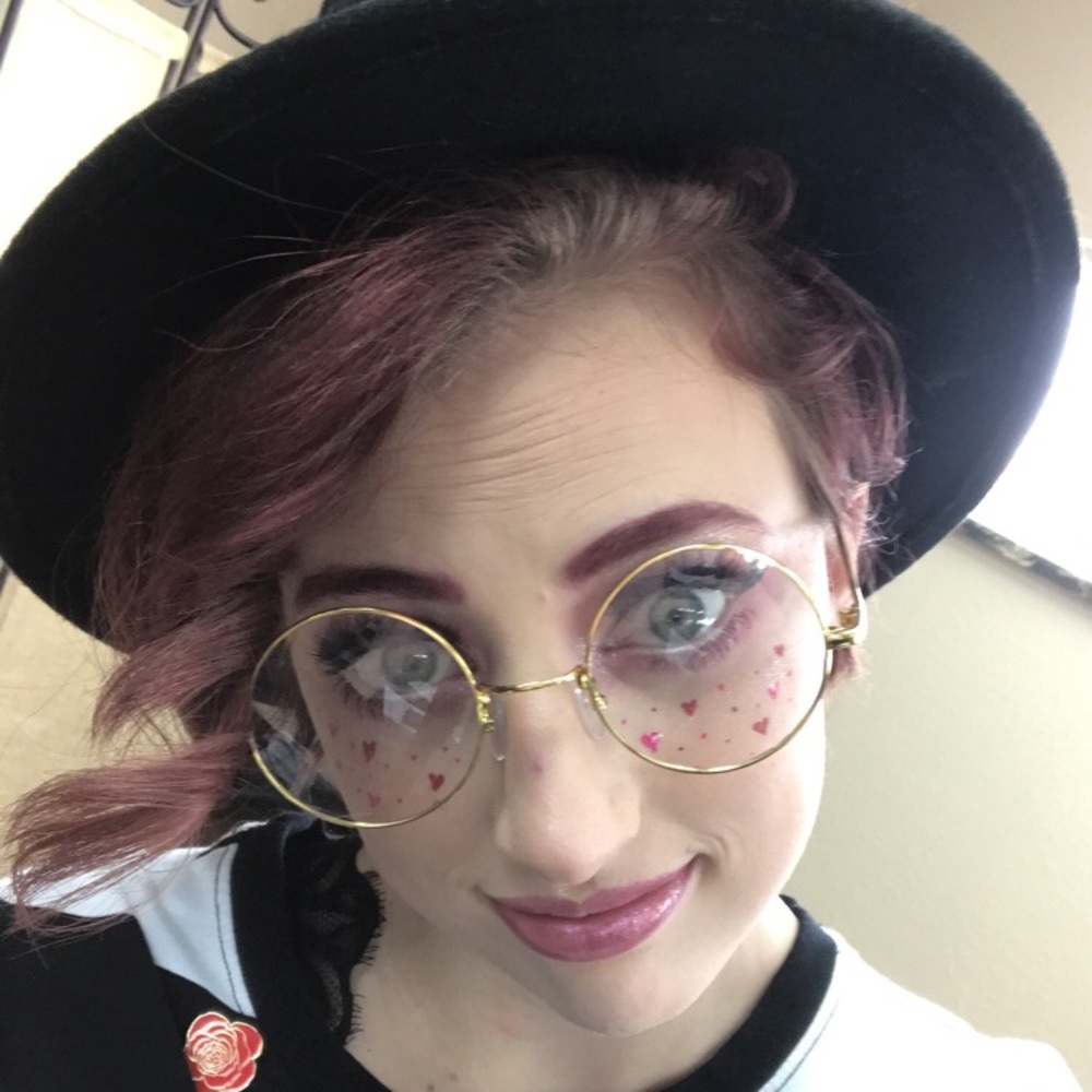 Meet your Posher, Brie